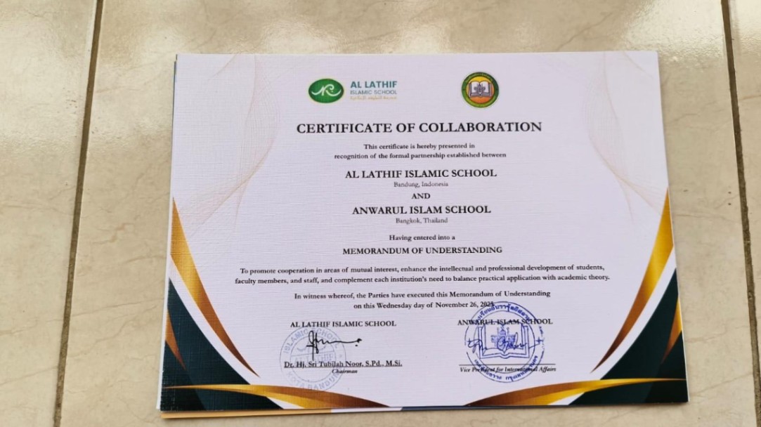 Memorandum of Understanding (MoU) antara Al Lathif Islamic School dan Anwarul Islam School, Thailand